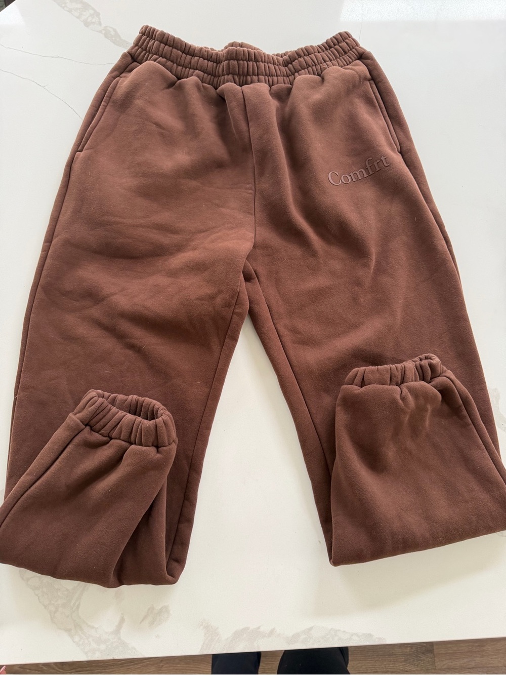Comfrt sweatpants women’s size large in brown
